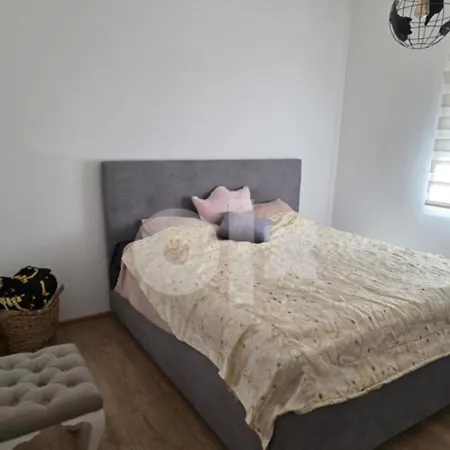 Appartamento Milerova 7 -delta 4