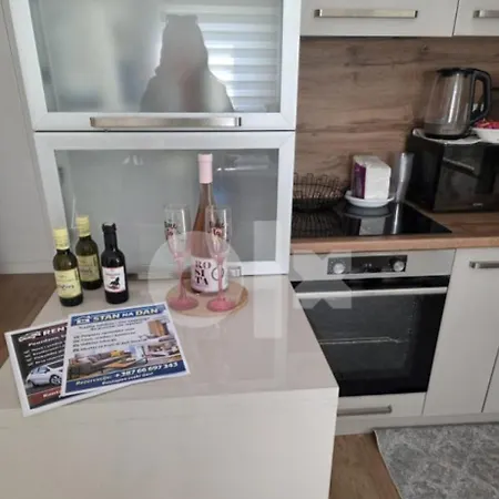 Appartamento Milerova 7 -delta 4