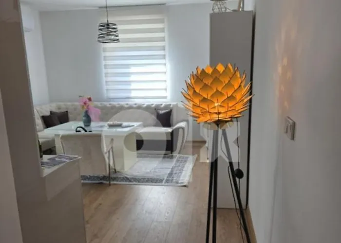 Milerova 7 -delta 4 Appartamento